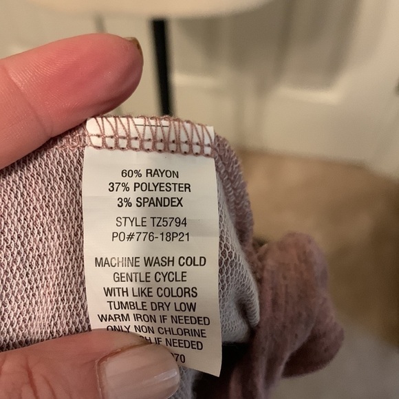 POPULAR 21 Women’s Sweatshirt - Picture 7 of 7